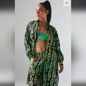 Savage X Fenty Leisure X Oversized Buttondown Shirt NWT